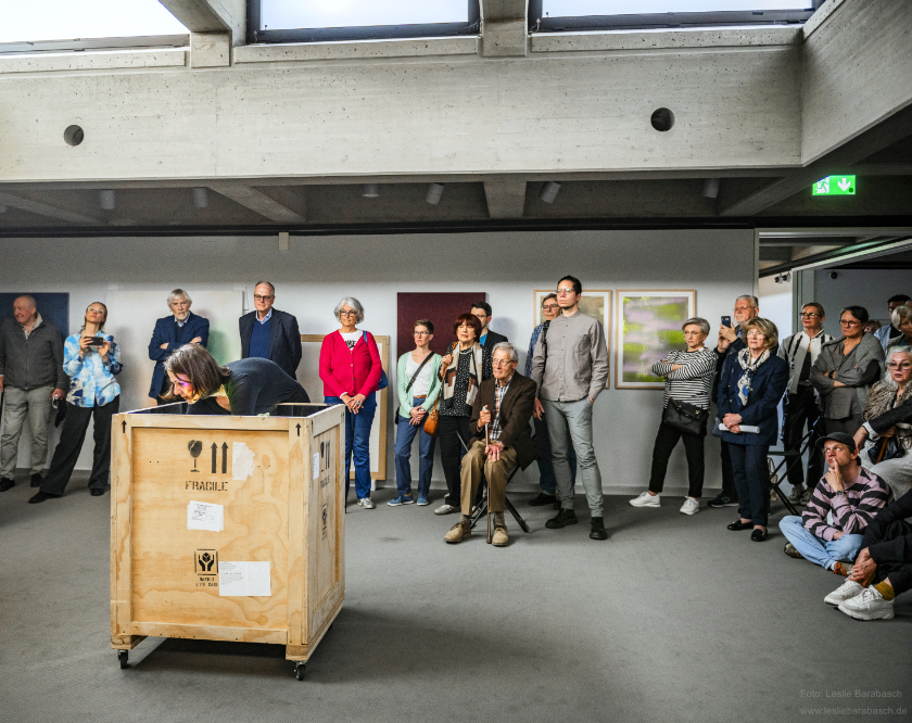 hattenberger-rahmenbedingungen-unboxing-clemens-sels-museum-neuss-leslie01c